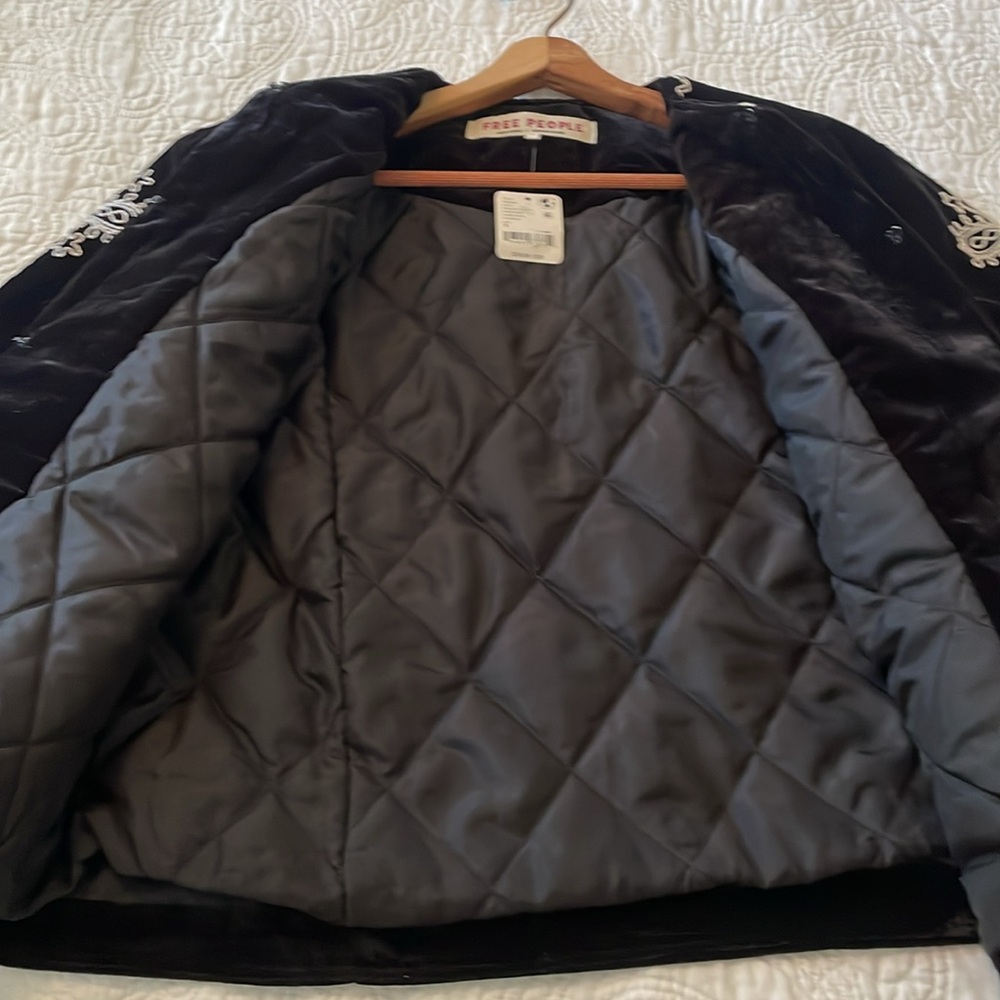 New Free People Mia Black Velvet Jacket size Small - Picture 13 of 16